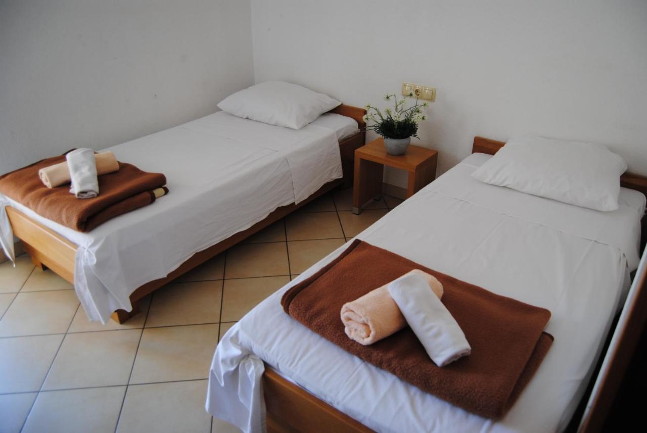 Hotel Pansion Nadja à Međugorje Extérieur photo