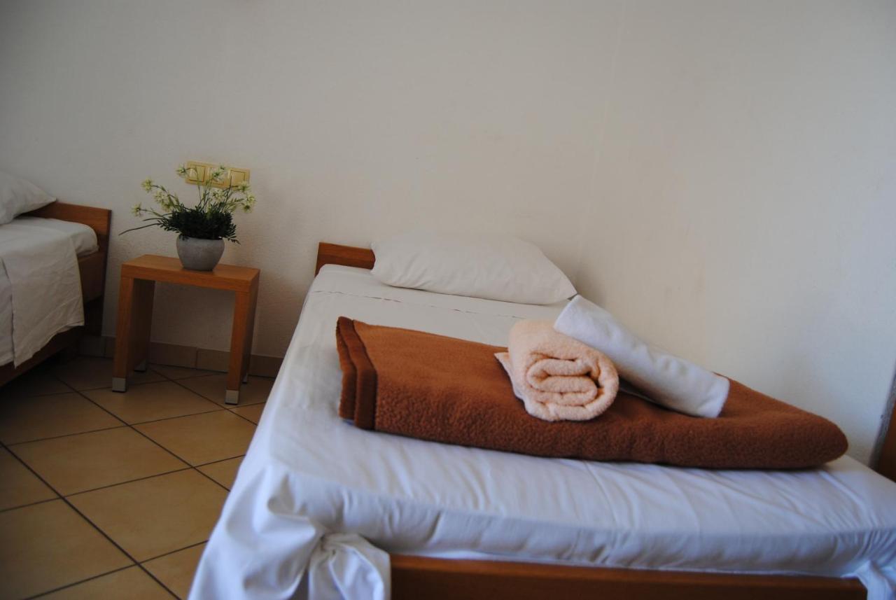 Hotel Pansion Nadja à Međugorje Extérieur photo