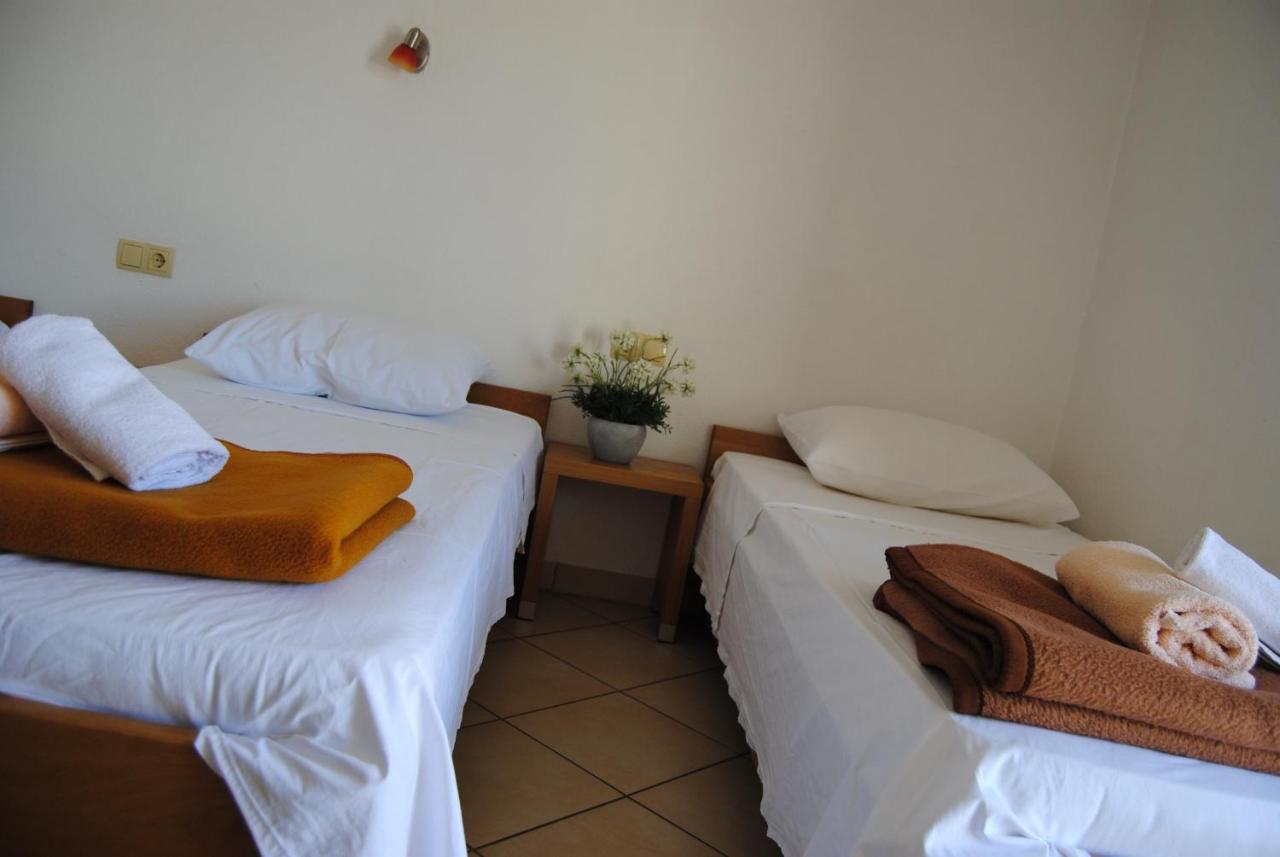 Hotel Pansion Nadja à Međugorje Extérieur photo