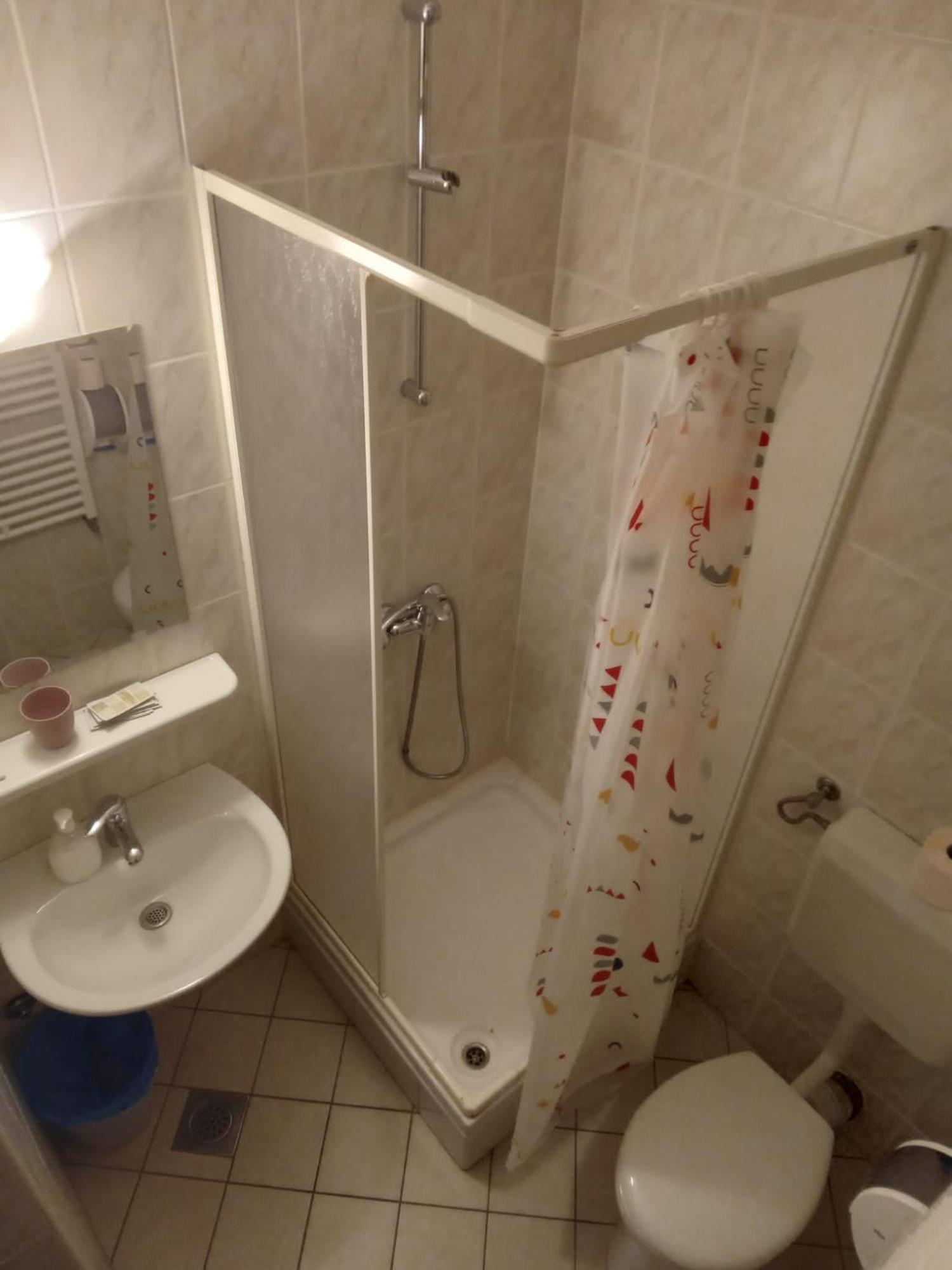 Hotel Pansion Nadja à Međugorje Extérieur photo